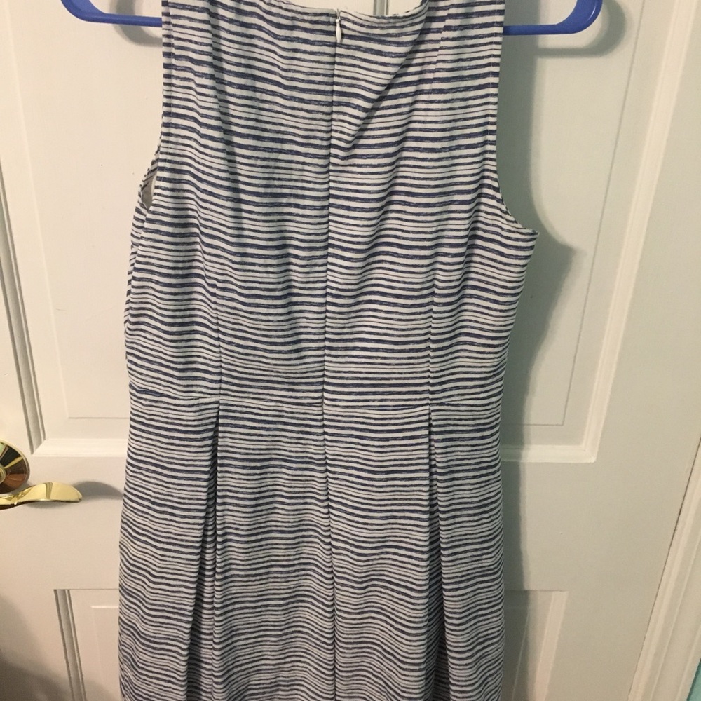 Blue and white striped linen dress - Picture 2 of 3